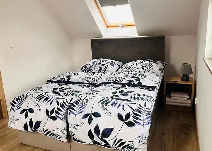 - Caloroczny Jesionowscy Sauna * Kudowa Zdroj